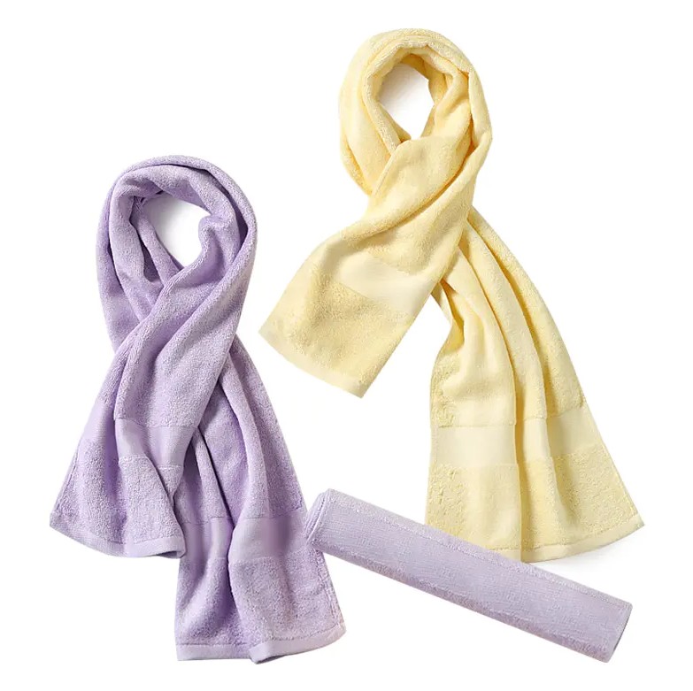 Hvorfor føles et vådt håndklæde varmere end et tørt?